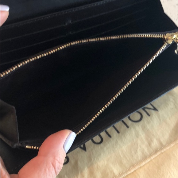 Louis Vuitton wallet - Picture 5 of 8